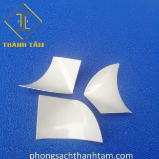 Miếng bo chân cửa