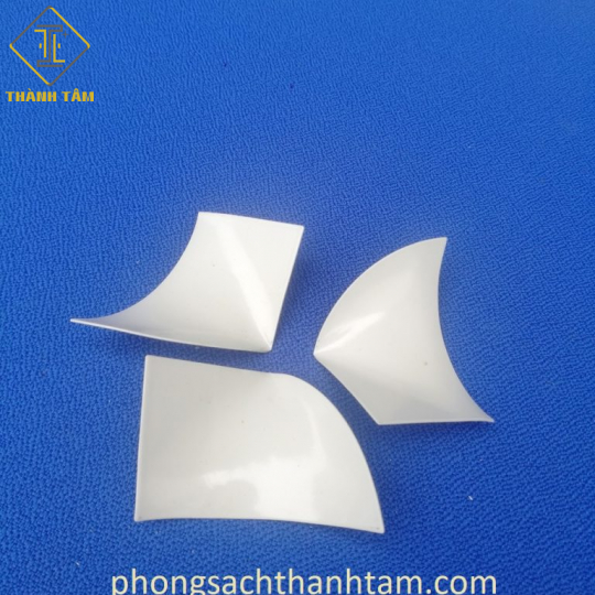Miếng bo chân cửa